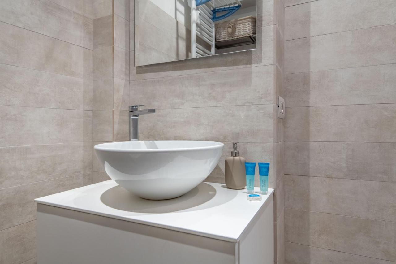 Easylife - Coccole E Comfort - Bilocale Caldo Ed Accogliente A Due Passi Dai Navigli E Metro Verde 米兰 外观 照片